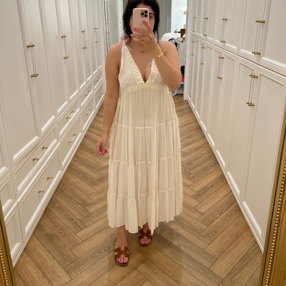 Elegant Cream Maxi Dress